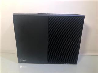 MICROSOFT XBOX ONE - CONSOLE - 500GB - 1540- CONSOLE ONLY AS IS FOR PARTS